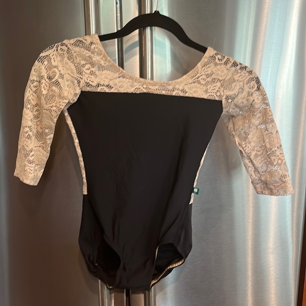 Black and nude lace Luckyleo.  Like new.